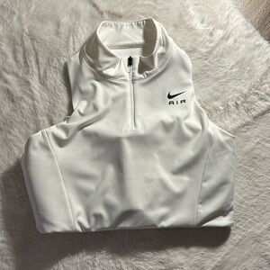 Nike Air Swoosh Medium Support 1/2 Zip Sports Bra White